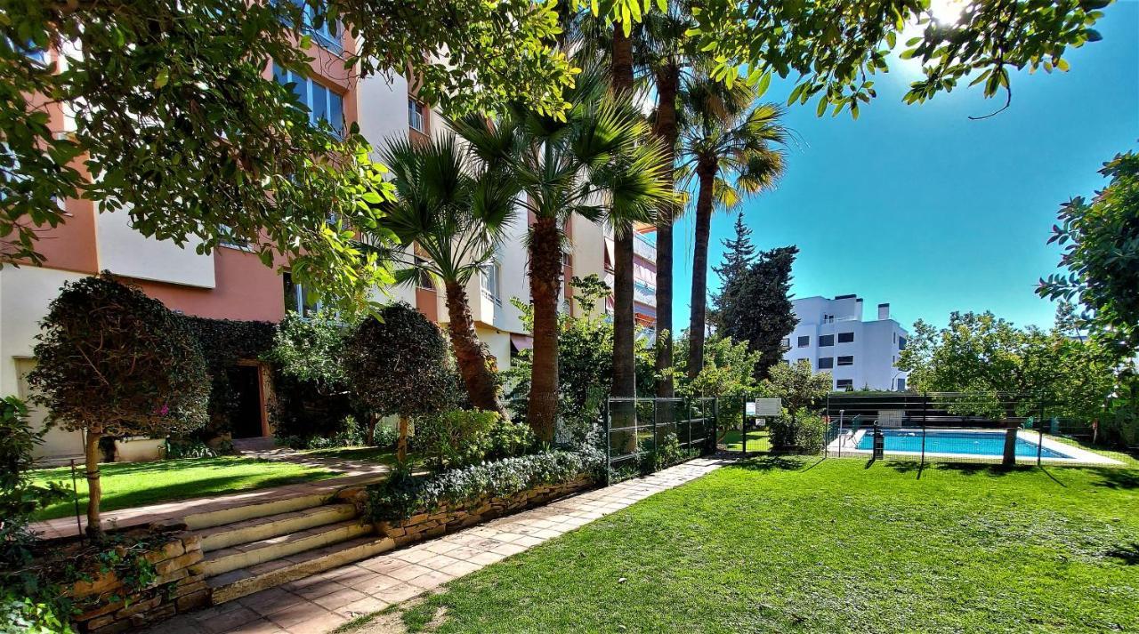Cozy 2-Bed 2-Bathroom Apartment In Marbella Town Centre Exterior photo