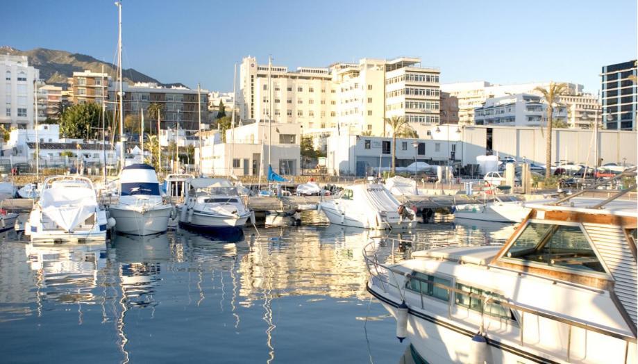 Cozy 2-Bed 2-Bathroom Apartment In Marbella Town Centre Exterior photo