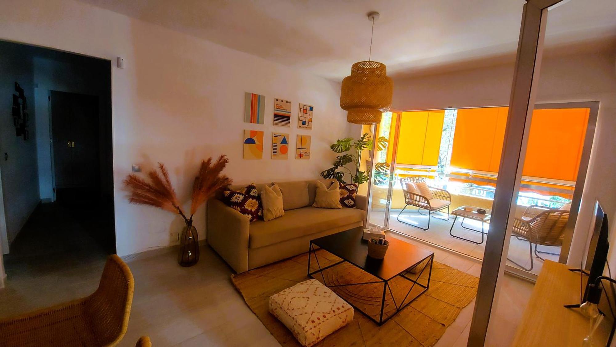 Cozy 2-Bed 2-Bathroom Apartment In Marbella Town Centre Exterior photo
